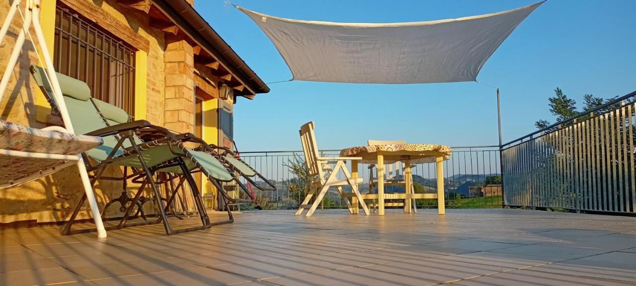 La Terrazza In Collina Apartment Monte Orsello Luaran gambar